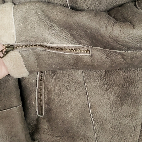Ladies Zara Real Shearling Moto Jacket •size S - Picture 3 of 6